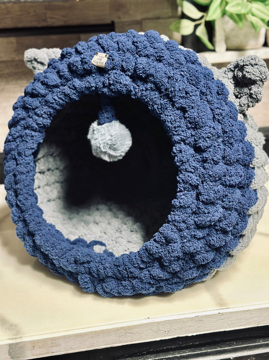 Pet Cave