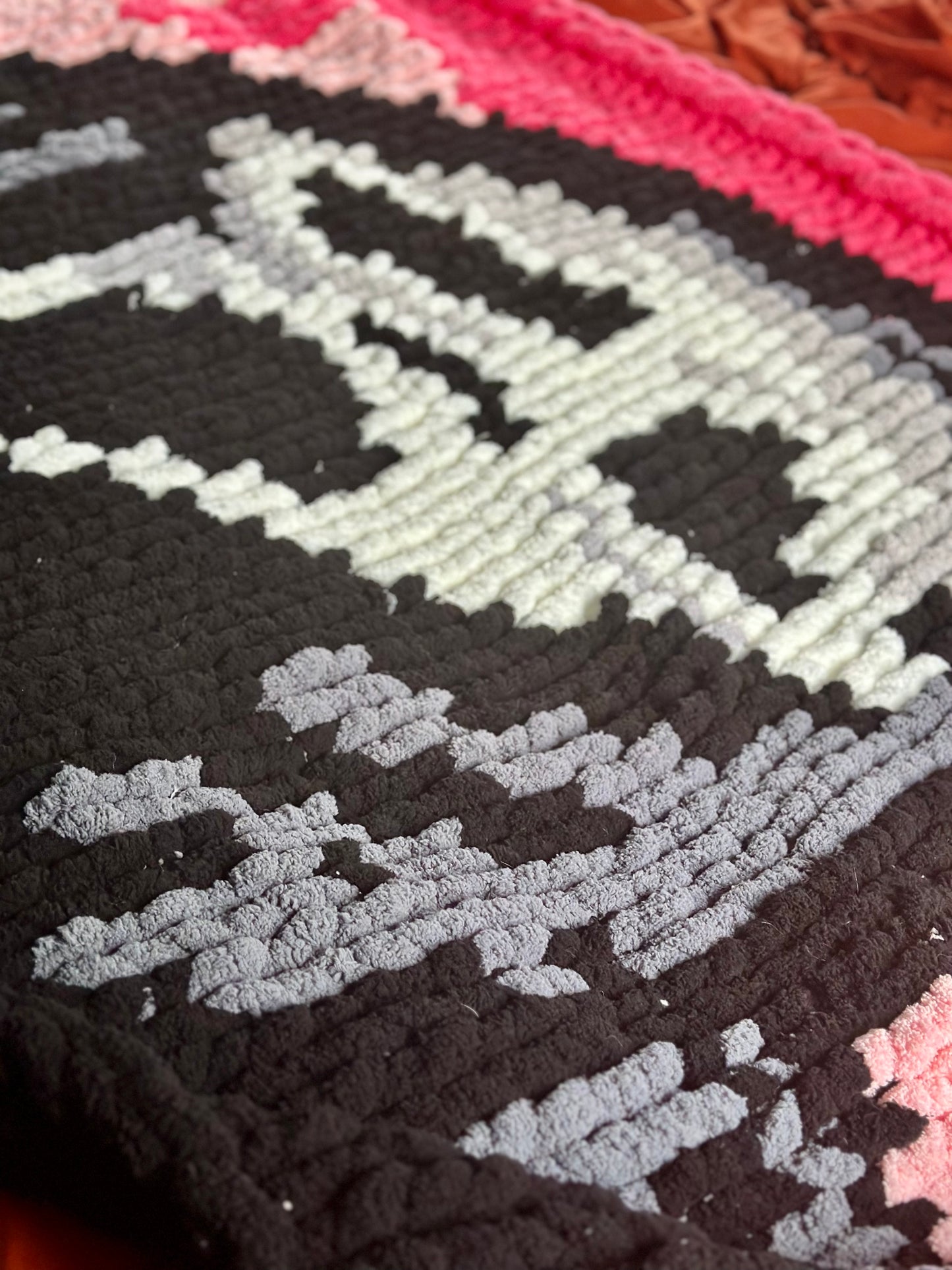 Ghostface Blanket - Medium